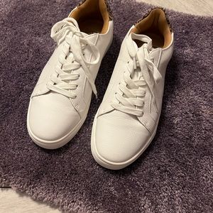 Dolce Vita Court Sneakers- Ladies 7-White with black trim /Leopard heel-wore 1x